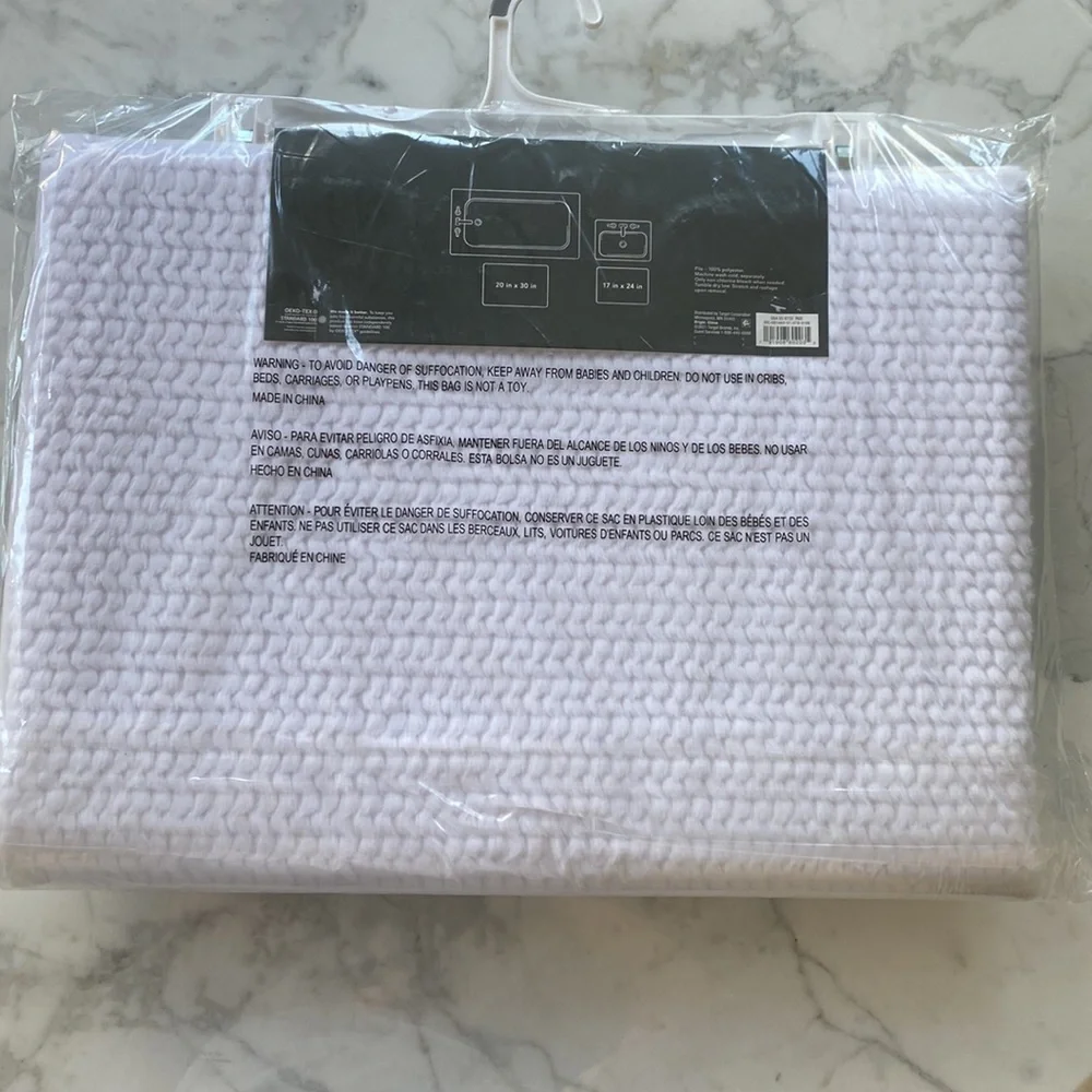 Threshold Bath Mat White Fuzzy Foam Bath Rug Tub and‎ Sink Set